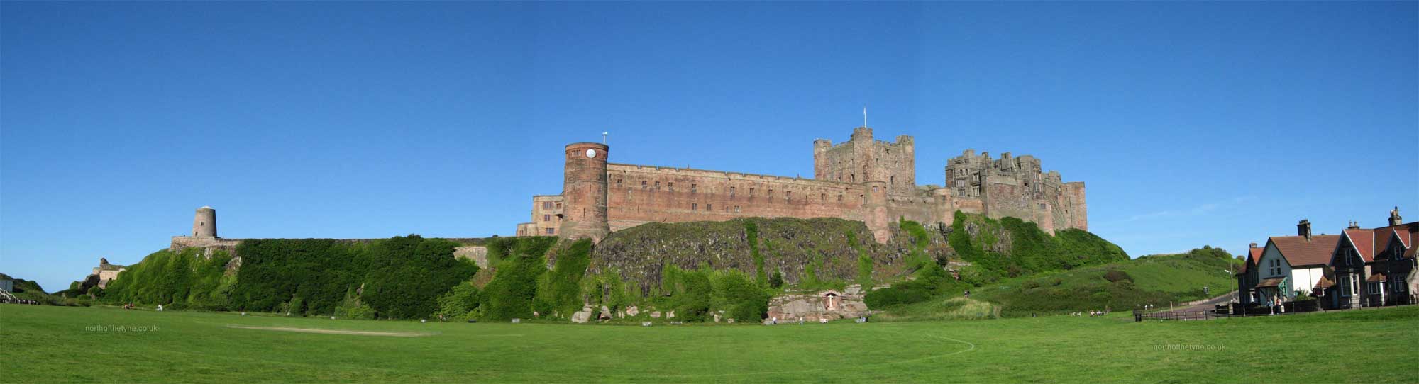 Viking 'Ragnar' - Bamburgh Castle